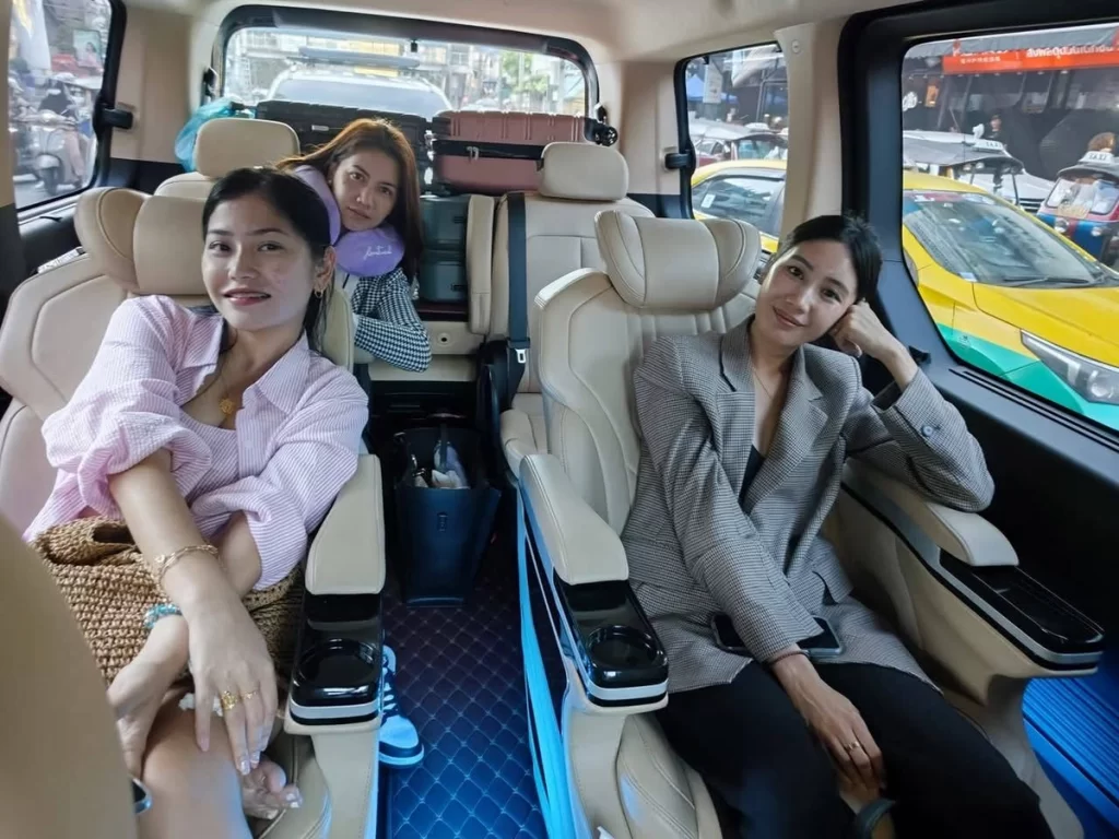 เช่ารถ Staria พร้อมคนขับ กรุงเทพ